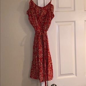 Feminine coral dress.